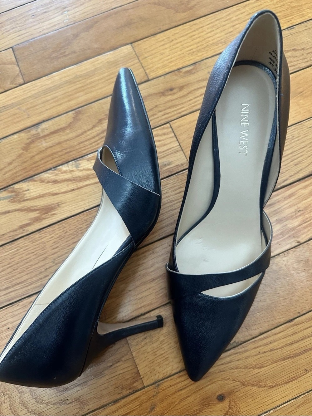 Nine West Black Pointed Toe Crisscross Strap Pumps